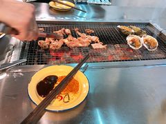 -马路牙子烧烤音乐酒馆(望京店)