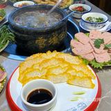 要是来云南没吃它，真的会后悔到拍大腿！走进店里