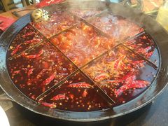-纸盐河码头火锅(十八梯店)
