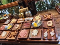 -银米·云南传统过桥米线(双廊黑金冠店)