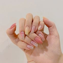 -Rena nail 美甲美睫私人定制