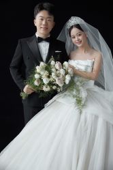 -乐派诗婚纱摄影