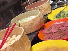 -岷山饭店-芝芝自助餐厅