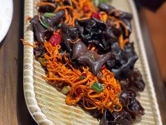 -吉祥圣雪藏餐