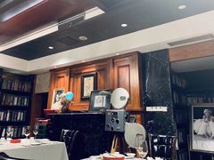-小广寒电影艺术餐厅(小广寒经三路店)