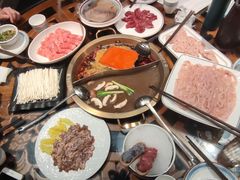 -小天鹅火锅·一线江景洪鼎旗舰店(洪崖洞店)