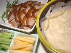 -韵秋荷(宝山龙湖天街店)