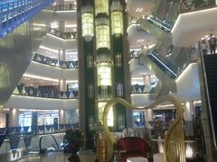 -红星美凯龙国际家居博览中心至尊mall停车场