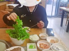 -青纱灯笼韩国料理店