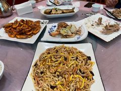 -宾朋海鲜美食餐厅·特色美食(兴海路店)