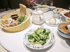 -鲁菜根·泰山菜(泰山店)