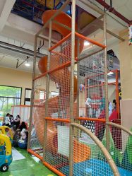 -动力星球家庭亲子游乐中心