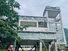 -四川汶川特大地震漩口中学遗址