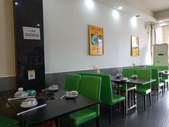 大堂-二郎田鸡(洛溪食街店)