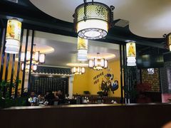 大堂-何氏排骨(左家塘店)