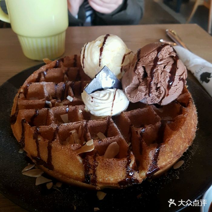 bunny drop 白兔糖咖啡(五道口店)冰淇淋华夫图片 - 第1张