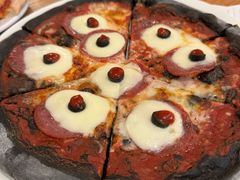 -城市大道红炉披萨烘焙坊