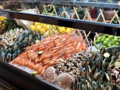 -松山湖凯悦酒店·Café自助餐厅·周末火舞秀表演