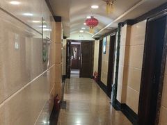 -王府酒店(兴华南街铁西百货店)