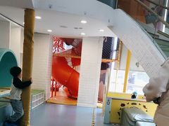 -极橙儿童齿科矫正中心(奥城店)