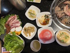 -木槿花韩式炭烤·熟成肉工坊(孙文东路店)