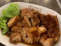 卤扣肉-松發肉骨茶(先得坊店)