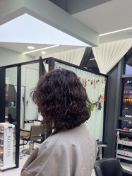 -U·NI SALON 造型