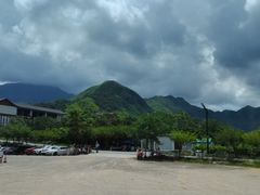 -安吉龙王山峡谷漂流