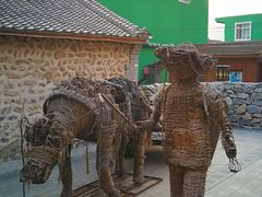 -百里峡七彩艺术小镇