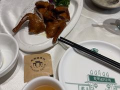 红烧乳鸽-光明招待所(邦凯科技园店)