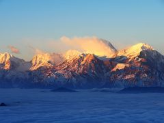 -牛背山