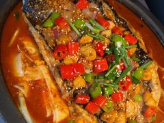 -鸣记脆皮烤鱼(三八广场店)