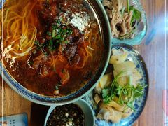 -九斤黄三黄鸡专卖店