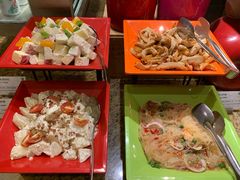 -华邑酒店·鲜艳全日自助餐厅