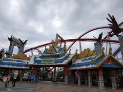 -七彩云南欢乐世界