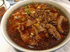 自贡水煮牛肉-懒人盐府人家(航天桥店)
