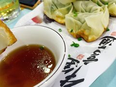 油煎馄饨-小老板海鲜酒家(董家渡店)