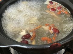 -花苑美食横琴生蚝火锅(拱北粤华路店)