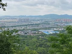-灵岩山风景区