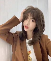 -变画·发型STUDIO