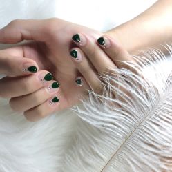 -Pink You美甲美睫纹绣定制中心