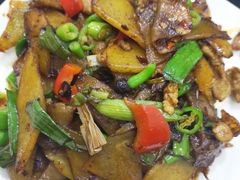 -芳芳餐厅(白沙路店)