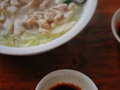 -茅屋大酒店