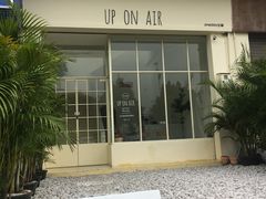 门面-UP ON AIR