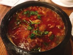 -胡桃里音乐餐厅(陶溪川店)(川湘赣菜·世界百大酒庄直供红酒·音乐表演)