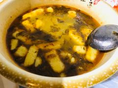 -茂县小辣椒川菜馆-羌家铜锅土火锅