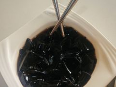 -梧州双钱龟苓膏(丽港航母店)