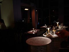 -OZONE 顶楼酒吧(香港丽思卡尔顿酒店)