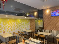 -尊宝比萨(华师附中店)