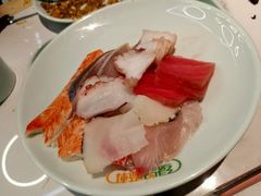 -绿岛港轩海鲜烤肉涮锅自助餐厅